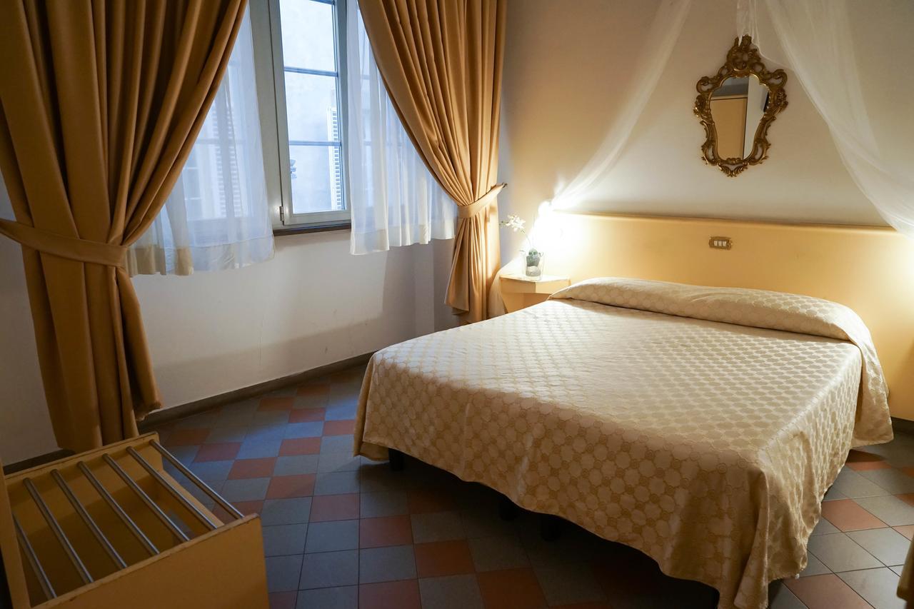 Piccolo Etruria Hotel 2*